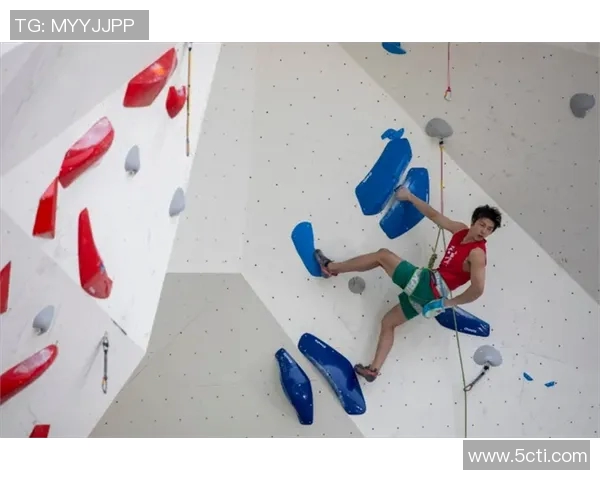 重庆攀岩队战术解析与训练策略探讨助力攀岩竞技水平提升